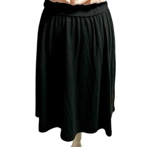 Lightweight Versatile Midi‎ Skirt